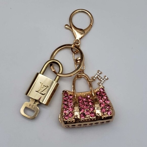 100% Auth Louis Vuitton Lock & Key with unbranded Bagcharm, Keycharm, Keychain - Picture 4 of 7